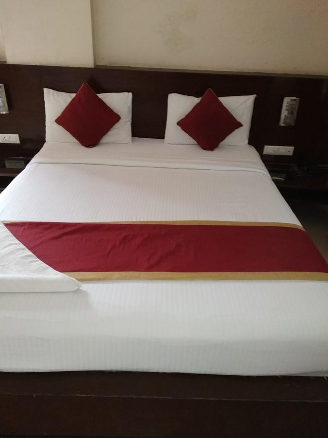 Hotel Vandematharam Bangalore Exteriör bild